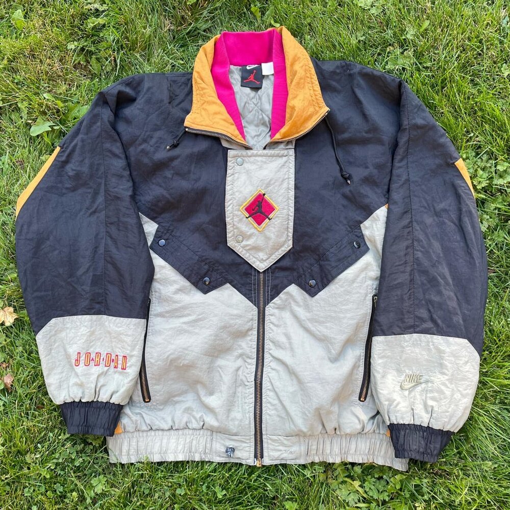 ULTRA RARE 90s Jordan Nike Jacket